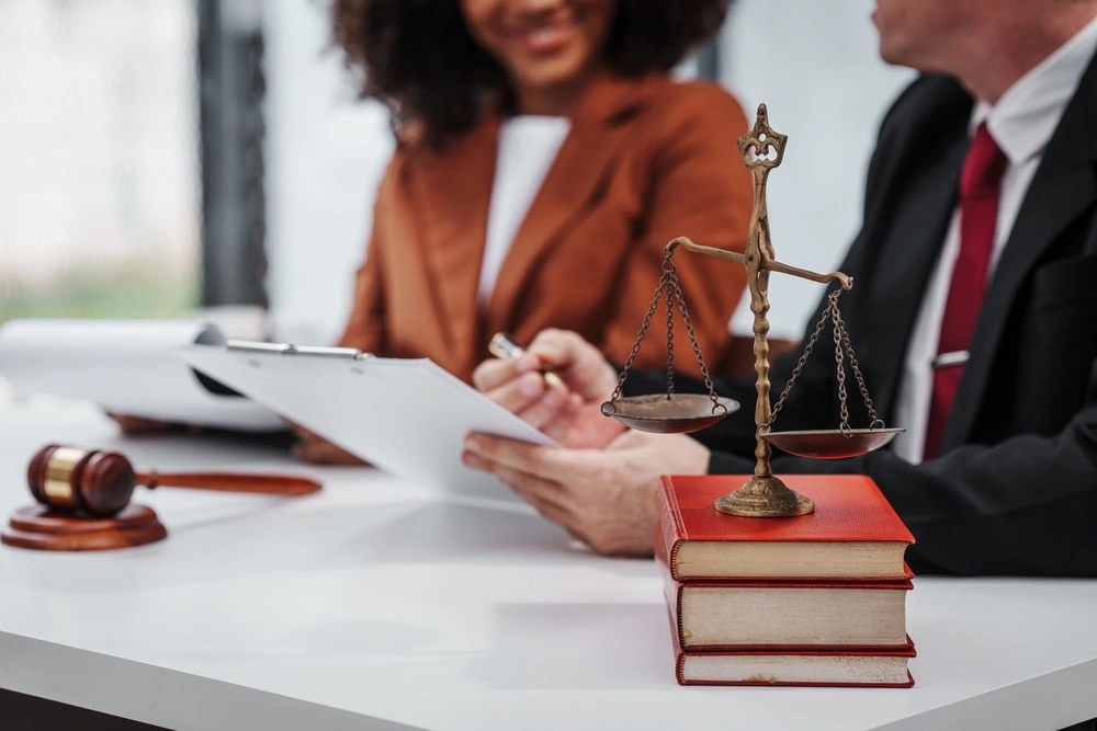 When to Hire a Tax Attorney